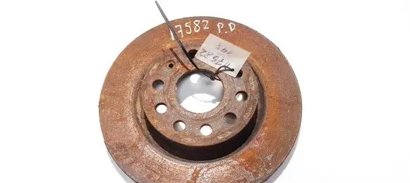 Volkswagen Golf V Front brake disc ventiliuojamas