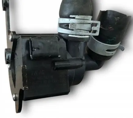 Audi Q8 Electric auxiliary coolant/water pump 07K965561B