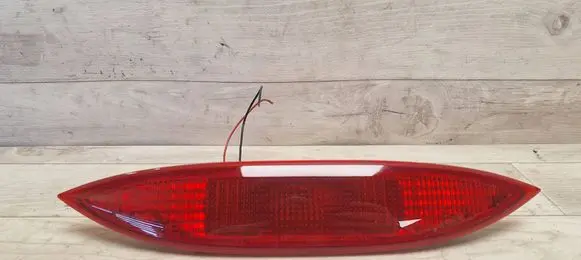 Nissan Note (E11) Third/center stoplight 