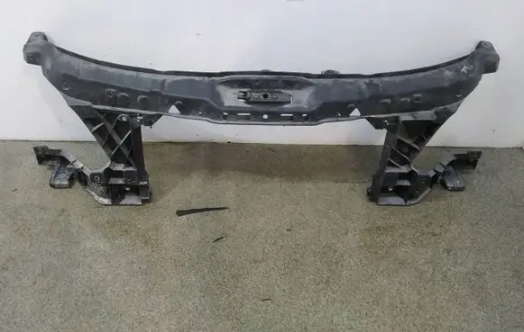 Mercedes-Benz Sprinter W906 Radiator support slam panel 