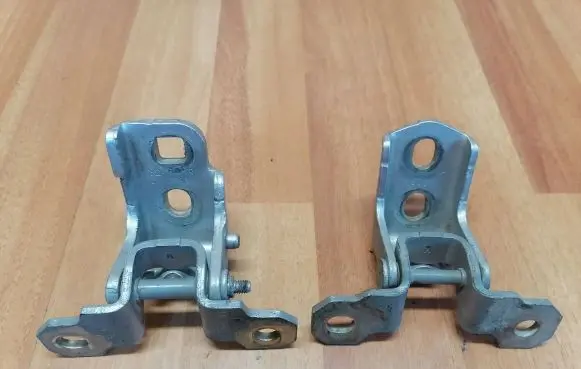 Renault Laguna III Rear door hinge set 824000009R SUP
