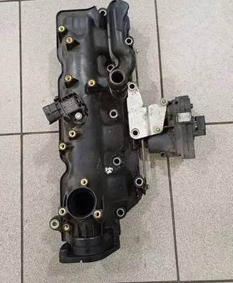 Opel Insignia A Intake manifold 0098592C