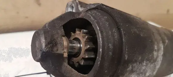Peugeot 308 Starter motor 966401698001 M000T22472