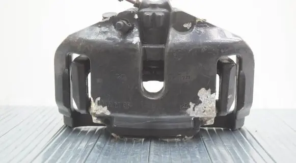 BMW 5 F10 F11 Front brake caliper
