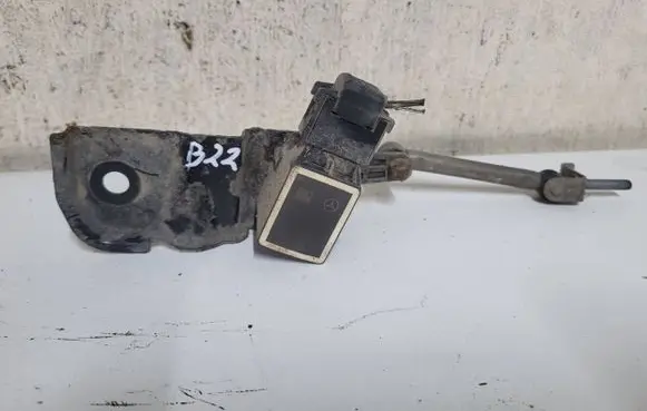 Mercedes-Benz GL X164 Air suspension front height level sensor A0105427717 16408