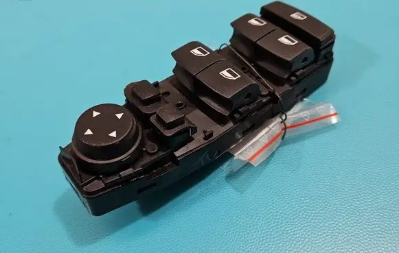 BMW X3 F25 Electric window control switch 9208111-01 IMPRK1448726