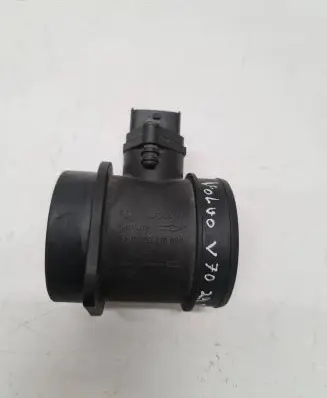 Volvo V70 Mass air flow meter 8670115 0280218088
