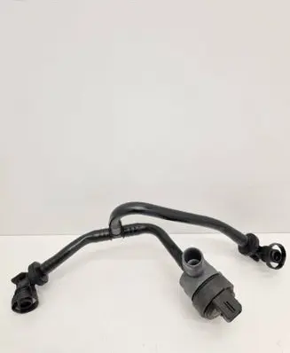 BMW M4 F82 F83 Breather/breather pipe/hose 7848454 784845402