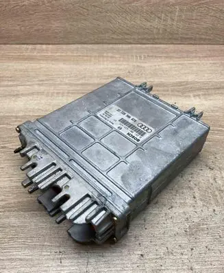 Audi A4 S4 B5 8D Engine control unit/module ECU 028906021CE 0281001425