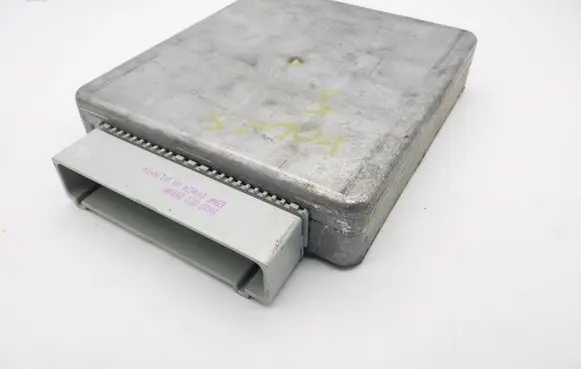 Ford Focus Engine control unit/module ECU 98AB12A650CFG CAD8M14