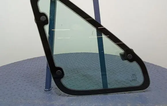 Land Rover Freelander Rear side window