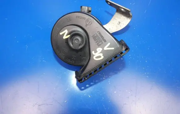 Volvo S90, V90 Horn signal 31662951