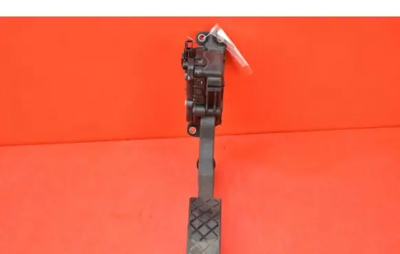 Volkswagen Cross Polo Accelerator throttle pedal 6Q1723503P