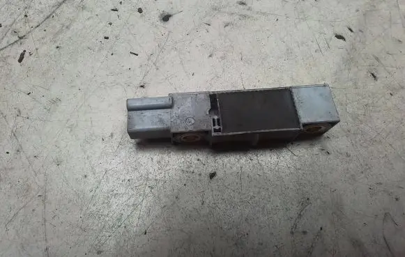 Volvo S60 Airbag deployment crash/impact sensor 9452777 002502 090801