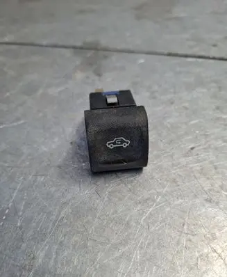 Opel Omega B1 Air conditioning (A/C) switch 