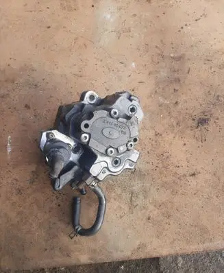 Toyota Yaris Fuel injection high pressure pump 2445110072 928402192