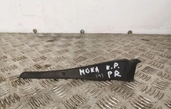Opel Mokka Windshield trim 95137390