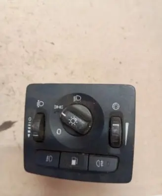 Volvo V50 Light switch 30669736 04W13T 9022