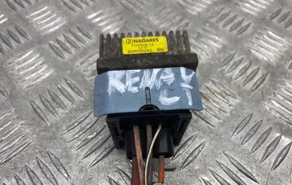 Renault Trafic III (X82) Glow plug pre-heat relay 8200859243 EGPR812