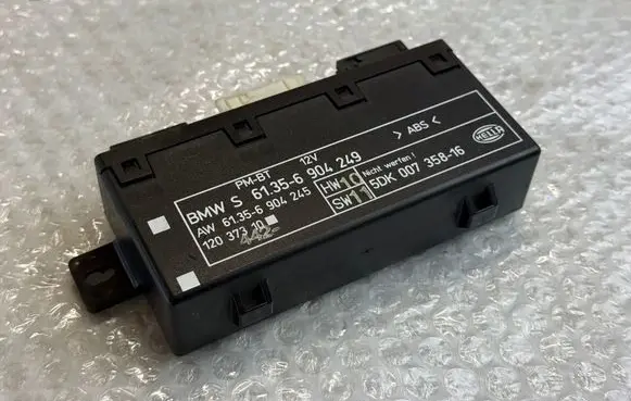 BMW 5 E39 Door control unit/module 6904249 61356904249