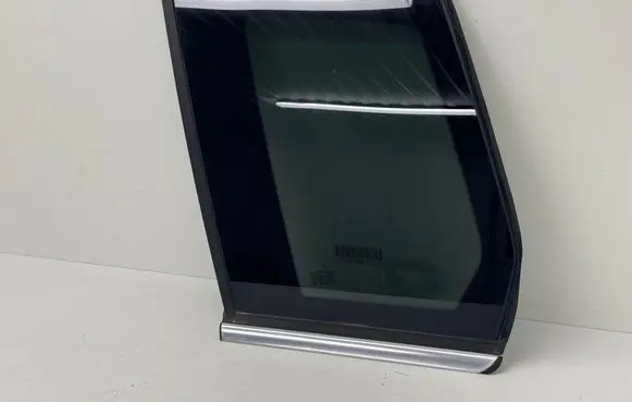 Mercedes-Benz GLK (X204) Rear side window A2046702954 DS67029U