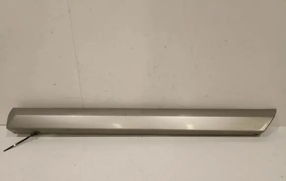 Volvo V70 Rear door trim (molding) 30664187