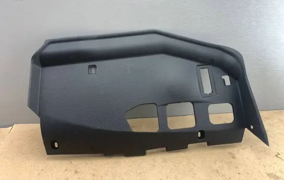 BMW 1 E81 E87 Dashboard lower bottom trim panel 6966279 51456966279