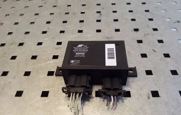 Volkswagen Sharan Immobilizer control unit/module 7MO953257K 5WK4808 98VW19A366BA