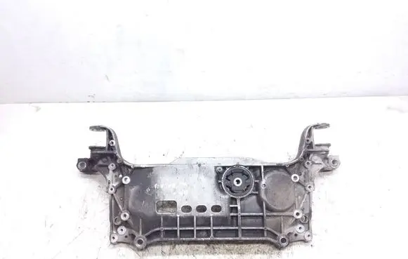 Volkswagen PASSAT B6 Front subframe