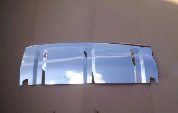 Land Rover Discovery Sport Front bumper lip 