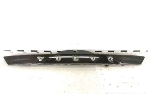 Volvo V60 Trunk door license plate light bar 31385462 31385463