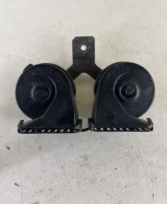 Land Rover Discovery Sport Horn signal E30055306 A04652 BJ3213A803AC