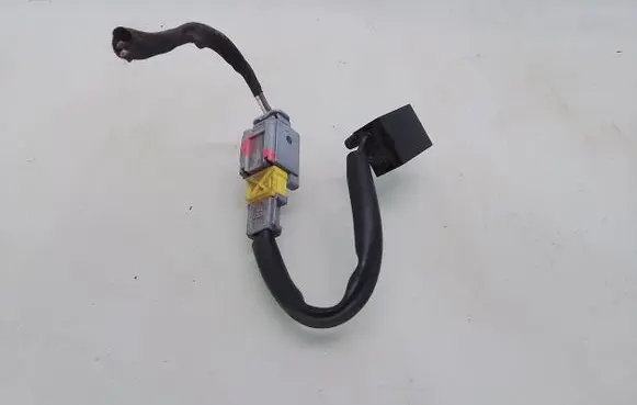 Peugeot 207 Clutch pedal sensor 95835T02