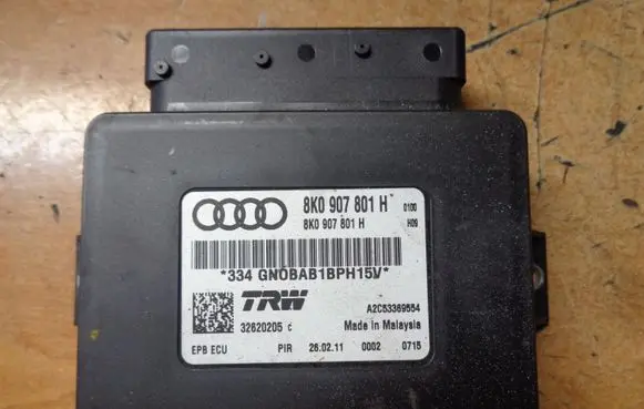 Audi A4 S4 B8 8K Hand brake control module 8K0907801H