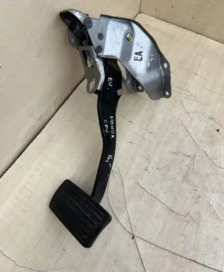 Honda CR-V Brake pedal PEC18T PEC17A PEC17Z