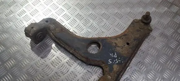 Opel Vectra B Front lower control arm/wishbone