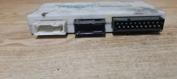 BMW 5 E39 Central body control module 61356913520