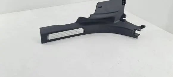 Volvo S90, V90 Rear sill trim cover 64623003878