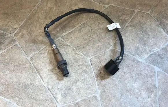 BMW 5 GT F07 Lambda probe sensor 7576673