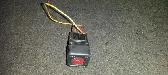 Citroen C4 I Passenger airbag on/off switch 95835t02