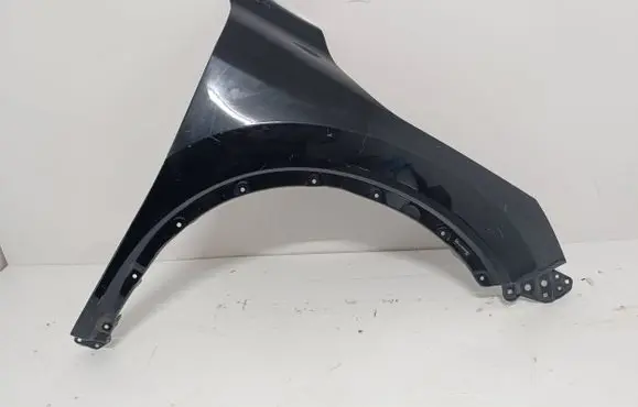 Lexus RX V Fender