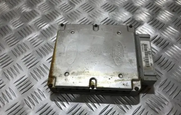 Ford Mondeo MK I Engine control unit/module 93bb12a650bc 93bb-12a650-bc
