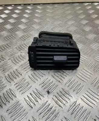 Volkswagen Jetta VI Dashboard side air vent grill/cover trim 5C6819704B