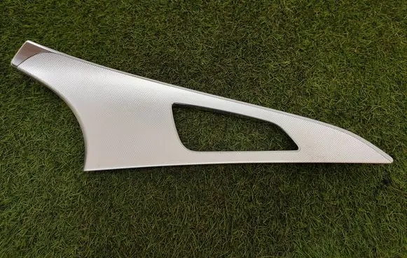 Audi A6 S6 C7 4G Front door trim bar 4G0867410