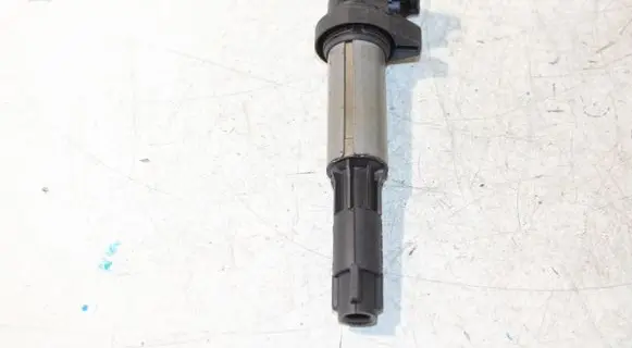 BMW 3 E46 High voltage ignition coil 7594938 1220703201 0221504100