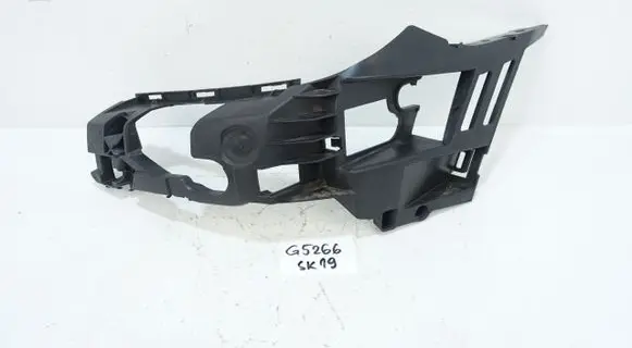 Mercedes-Benz SLK R172 Front bumper mounting bracket A1728850365