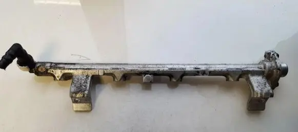 Ford Fiesta Fuel main line pipe 4M5G9H487CA 4M5G-9H487-CA