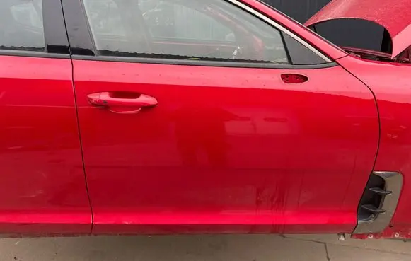 KIA Stinger Front door 