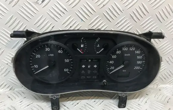 Renault Trafic II (X83) Speedometer (instrument cluster) P8200279062