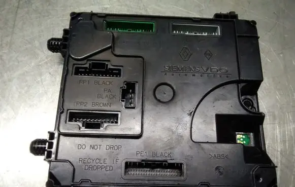 Renault Laguna III Comfort/convenience module A2C53186520 284B10044R